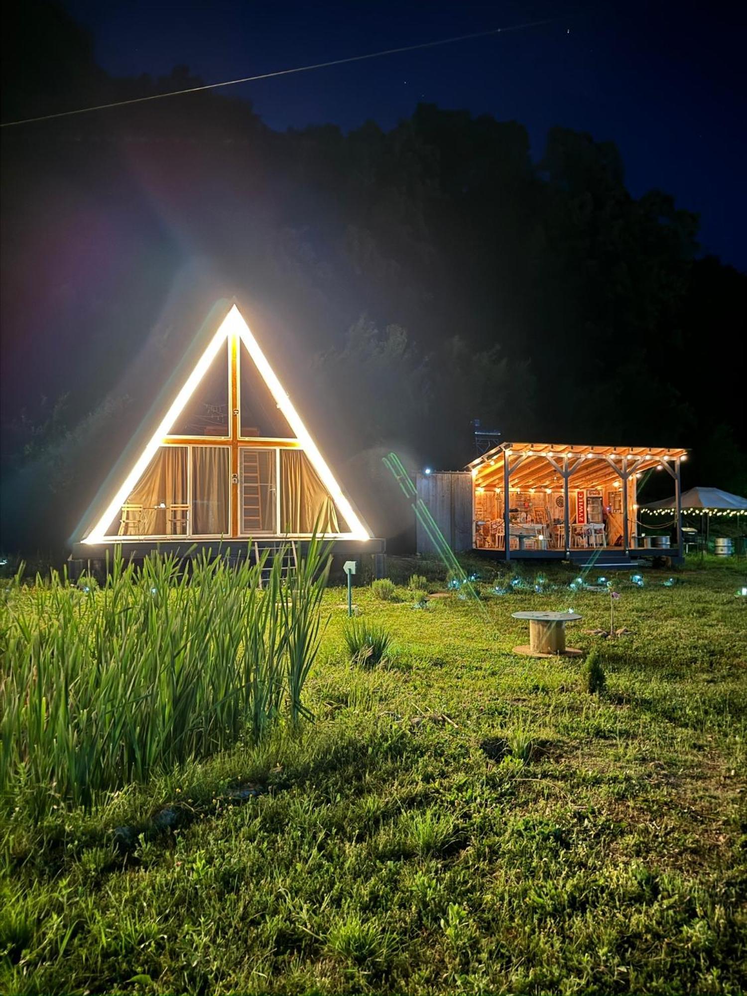 Cabane A-Frame Svinita 外观 照片